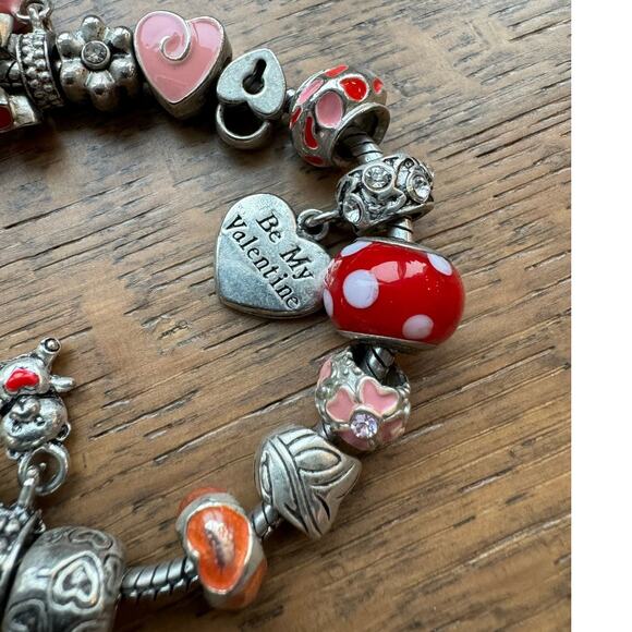 Willabee & Ward February Toggle Charm Bracelet Valentine Heart Red Silver Tone - Picture 2 of 5